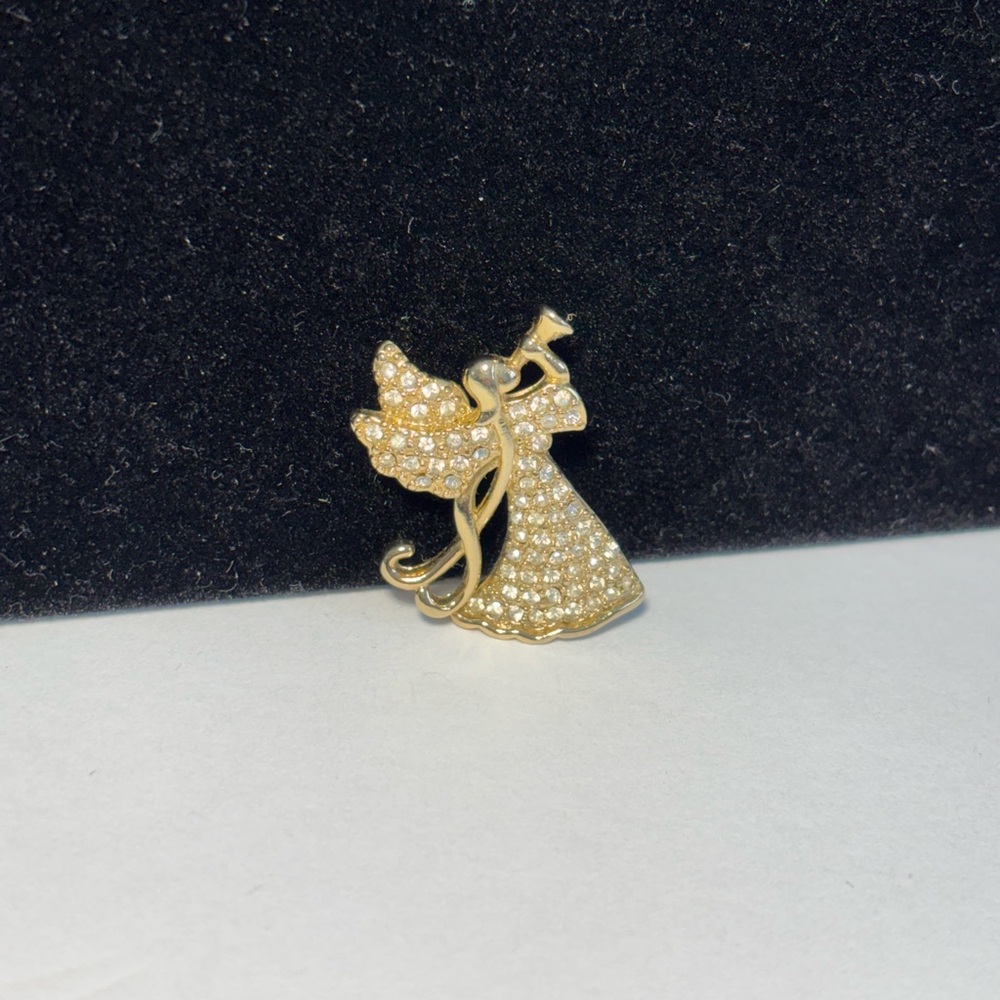 Monet Angel Brooch Pin Clear Rhinestones Gold Tone Signed Monet 1.25” Angel Horn